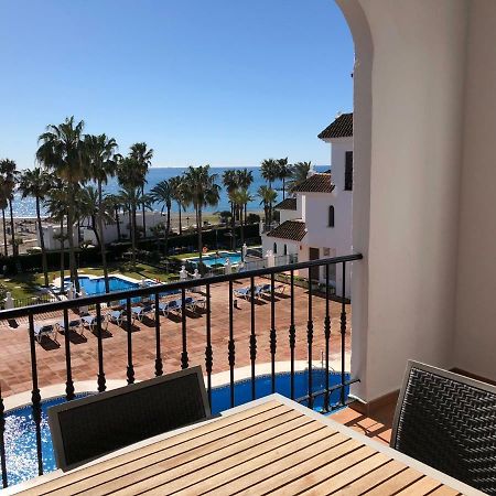 Puerto De La Duquesa Sea View Apartment Manilva Bagian luar foto