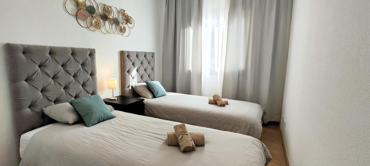 Puerto De La Duquesa Sea View Apartment Manilva Bagian luar foto