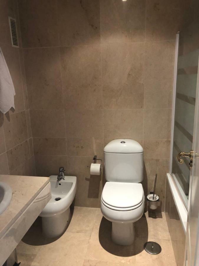Puerto De La Duquesa Sea View Apartment Manilva Bagian luar foto